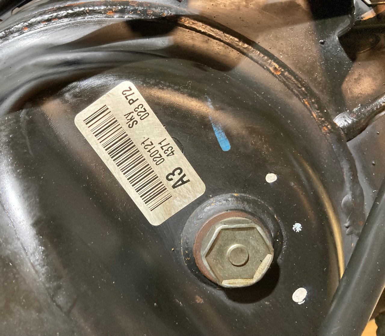 2016-2023 Toyota Tacoma 2.7 RWD Rear Axle Assembly / Differential / 4.30 / Automatic / TC002 - Image 13